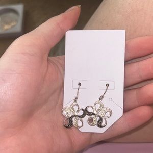 Black and sliver earrings